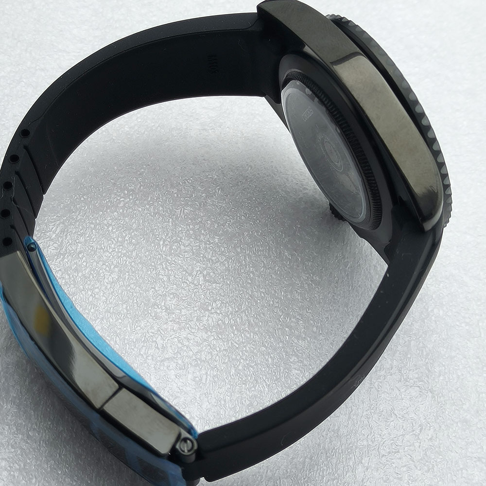 40MM NH36 Horloge Zwart Heren  - Stainless Bracelet Diver recensie en prijs