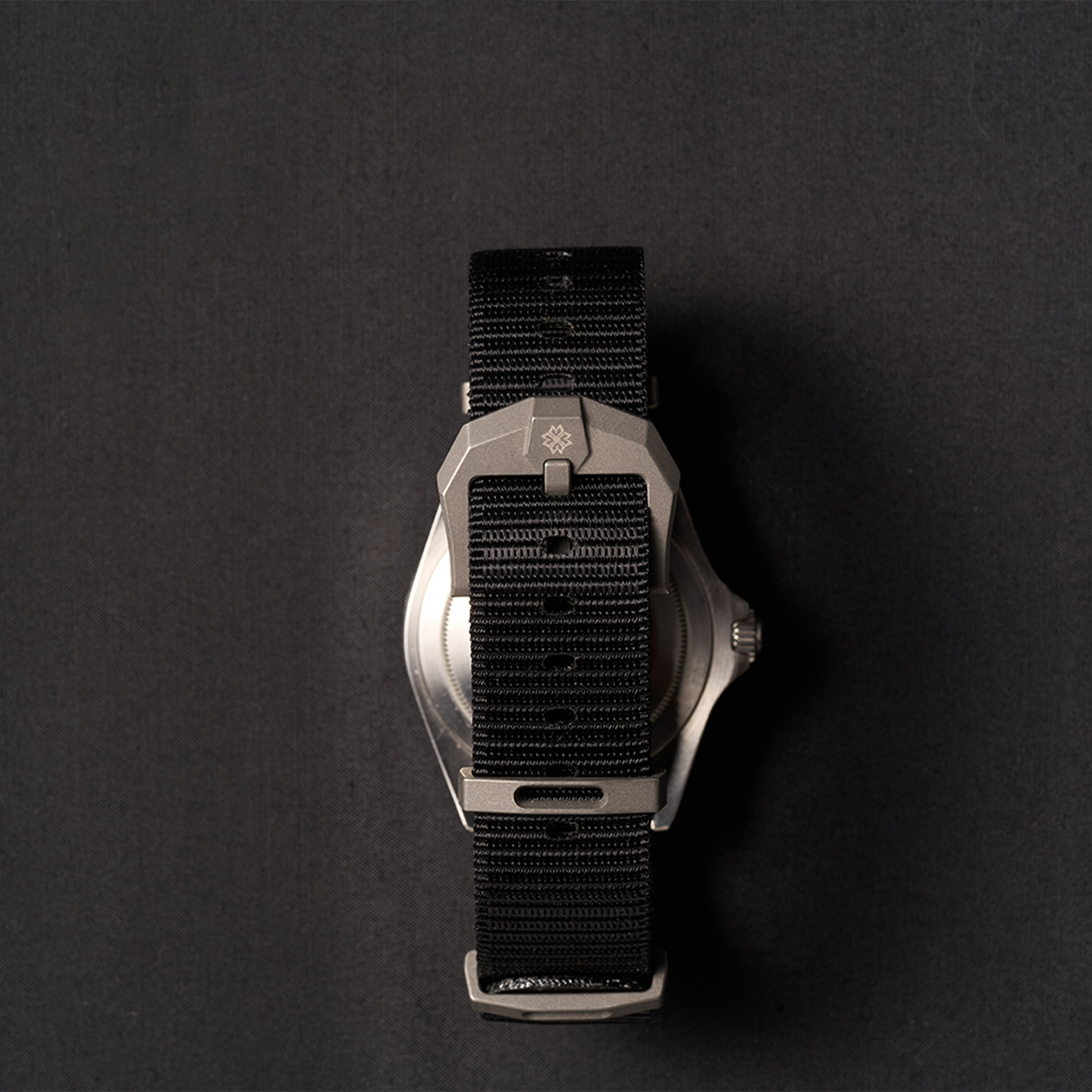 Thorn hoogwaardige horlogeonde - Tropic Strap Vintage recensie en prijs
