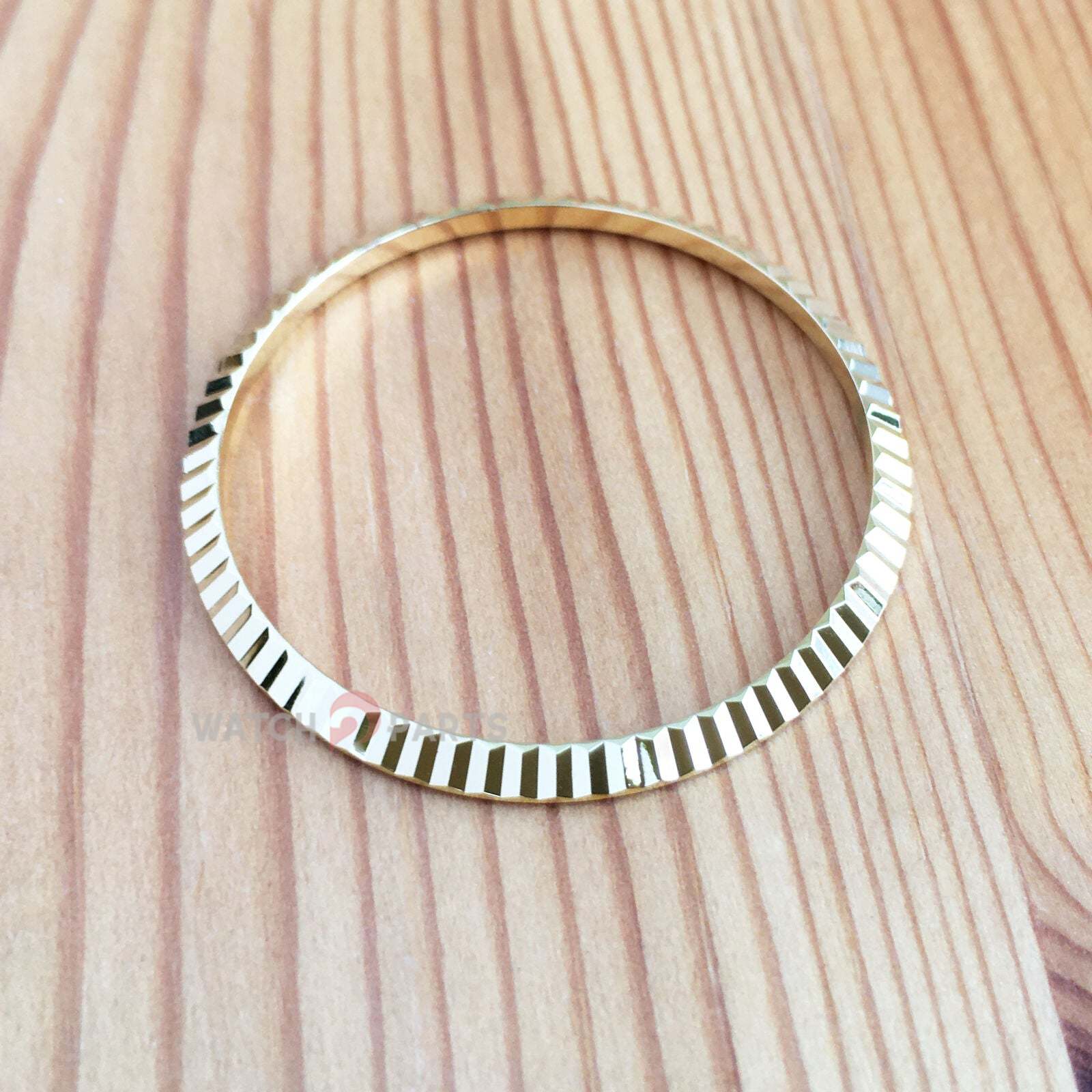 Stalen gecanneleerde ringring  - Rolex Watch Datejust recensie en prijs